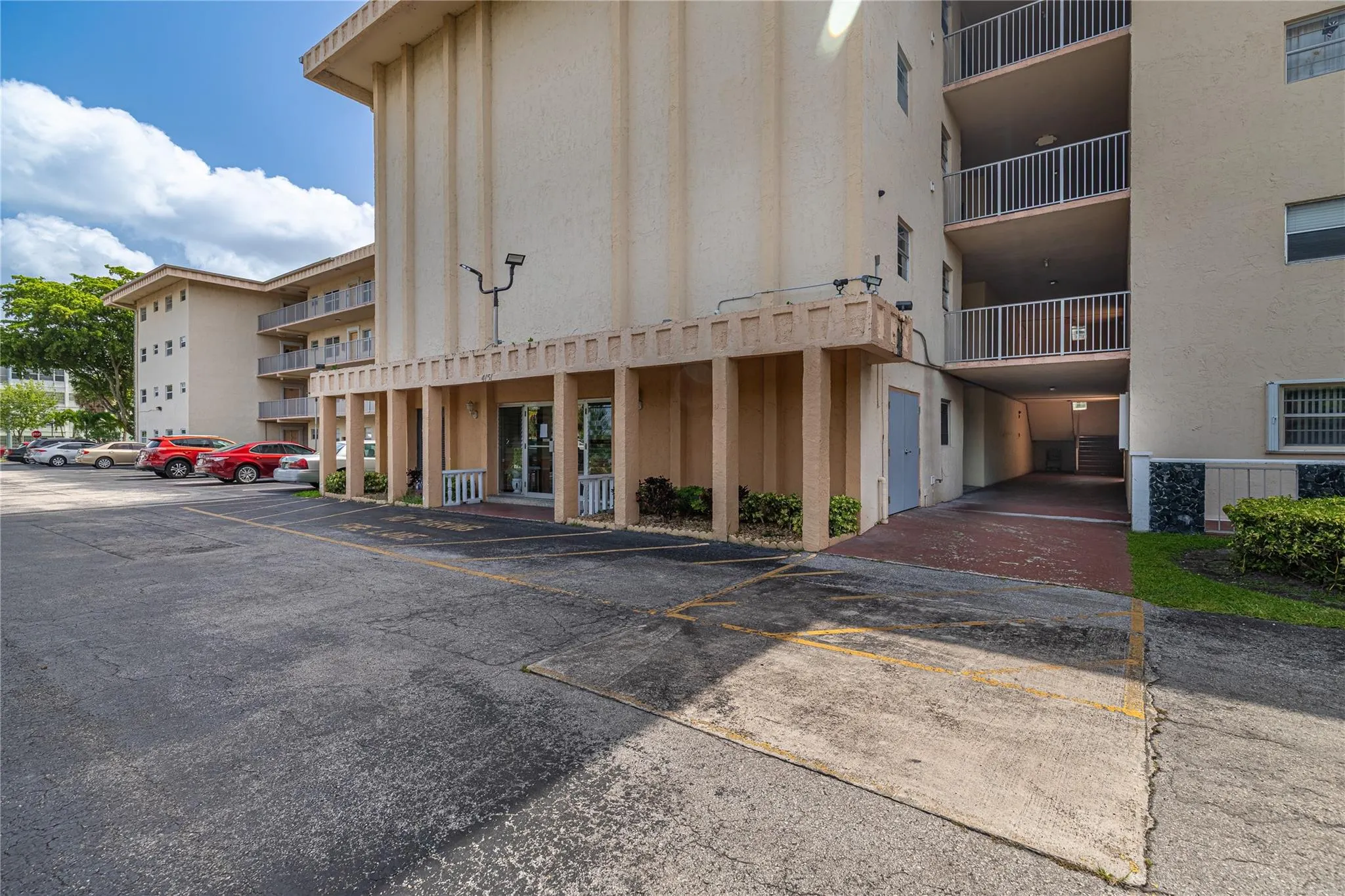 4151 NW 41st St, #308