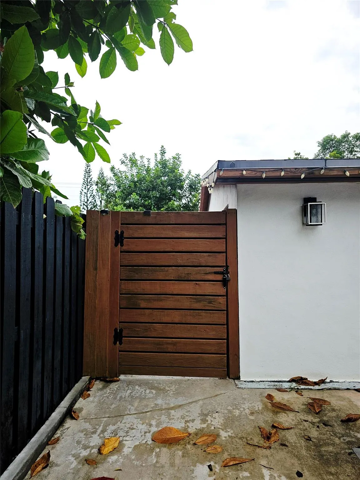 1312 NE 15th Ave