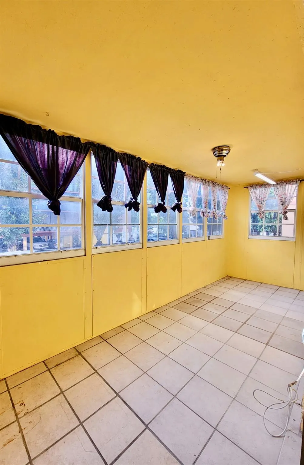 1890 W 56th St, #1113