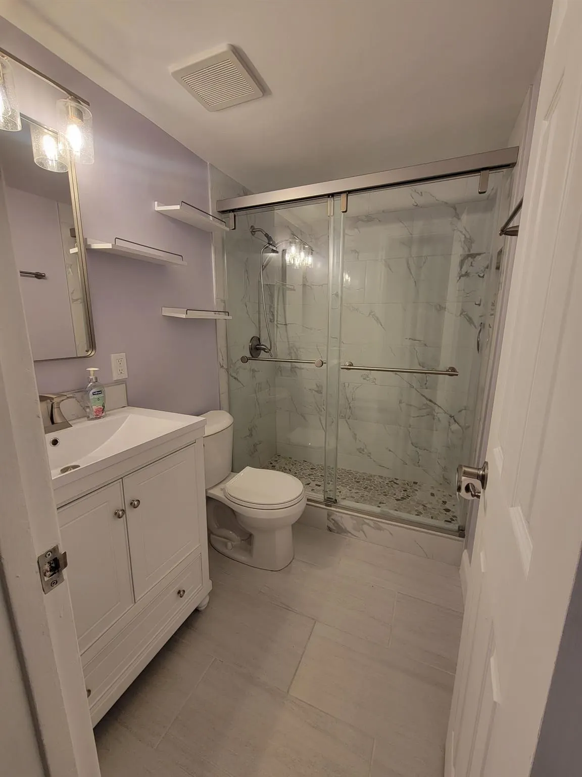 1890 W 56th St, #1113