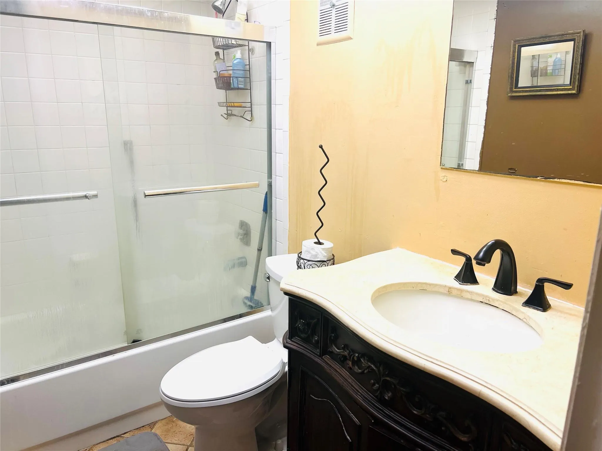 7400 NW 17th St, #205