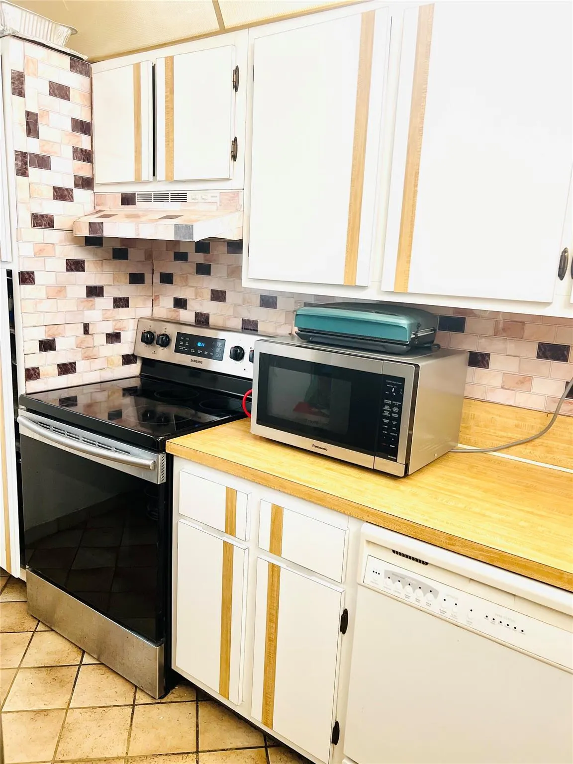 7400 NW 17th St, #205