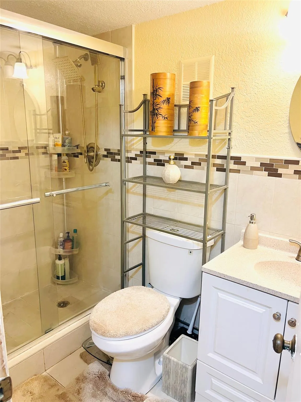 7400 NW 17th St, #205