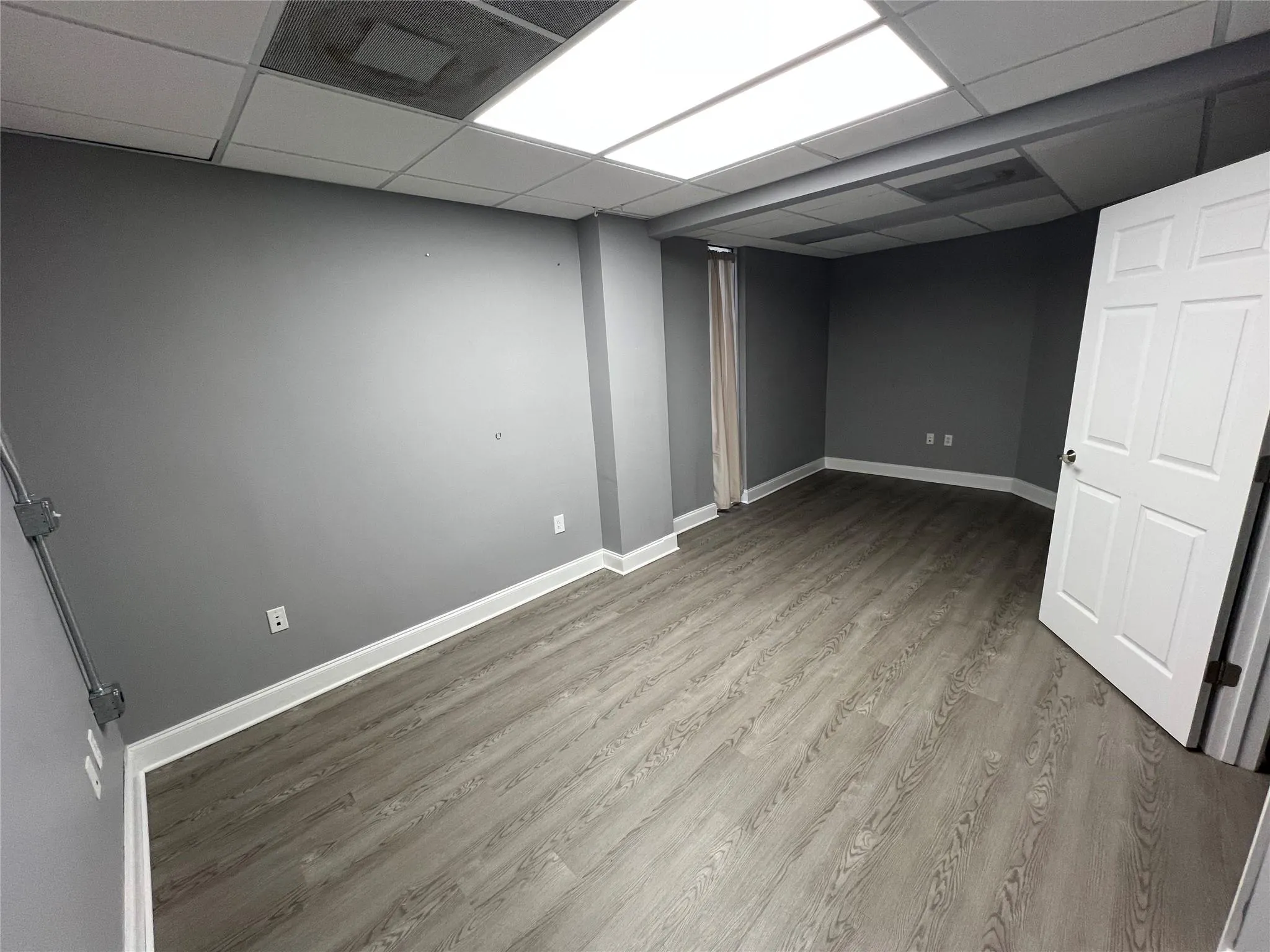 5353 N Federal Hwy, #220