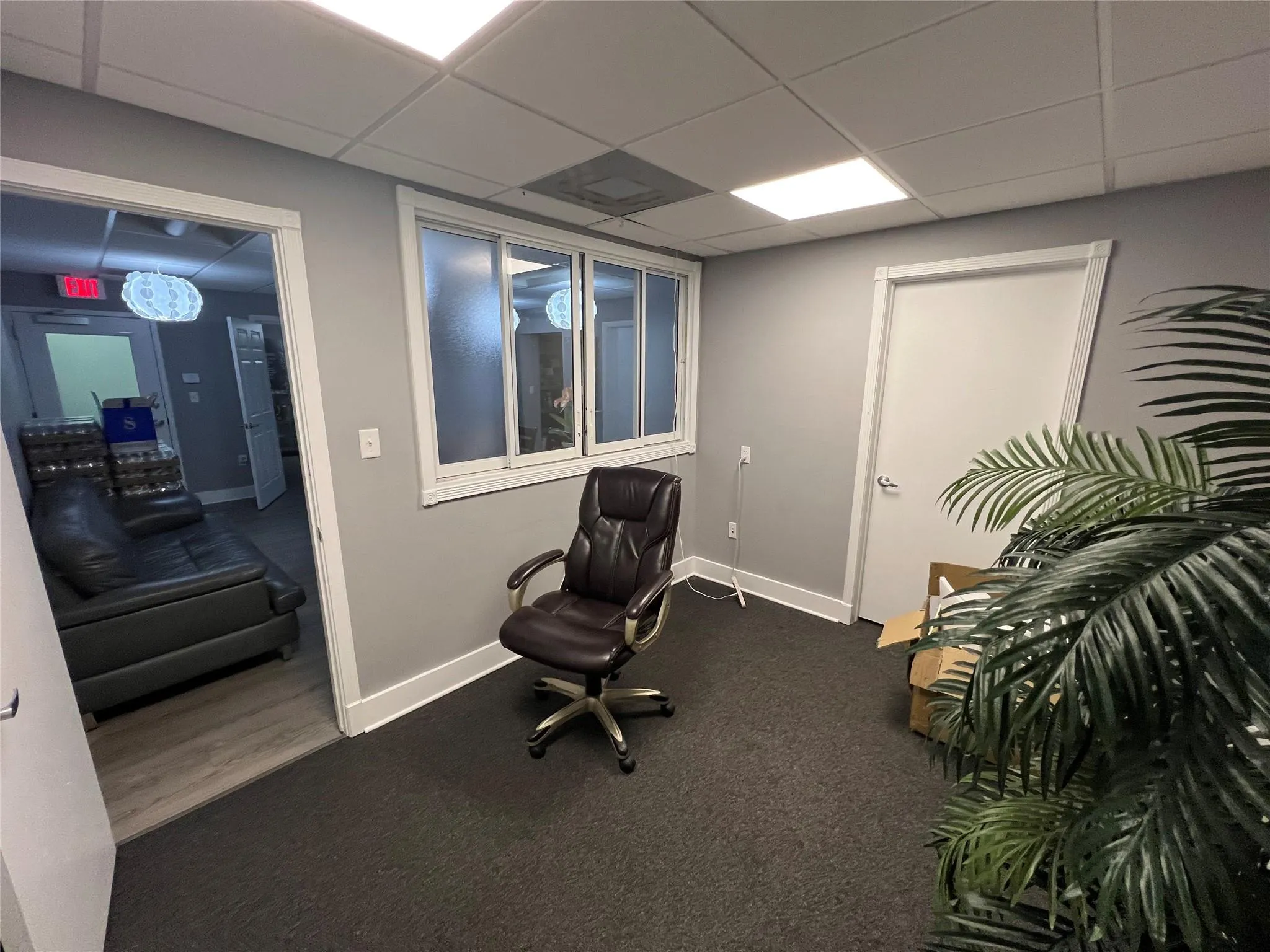 5353 N Federal Hwy, #220