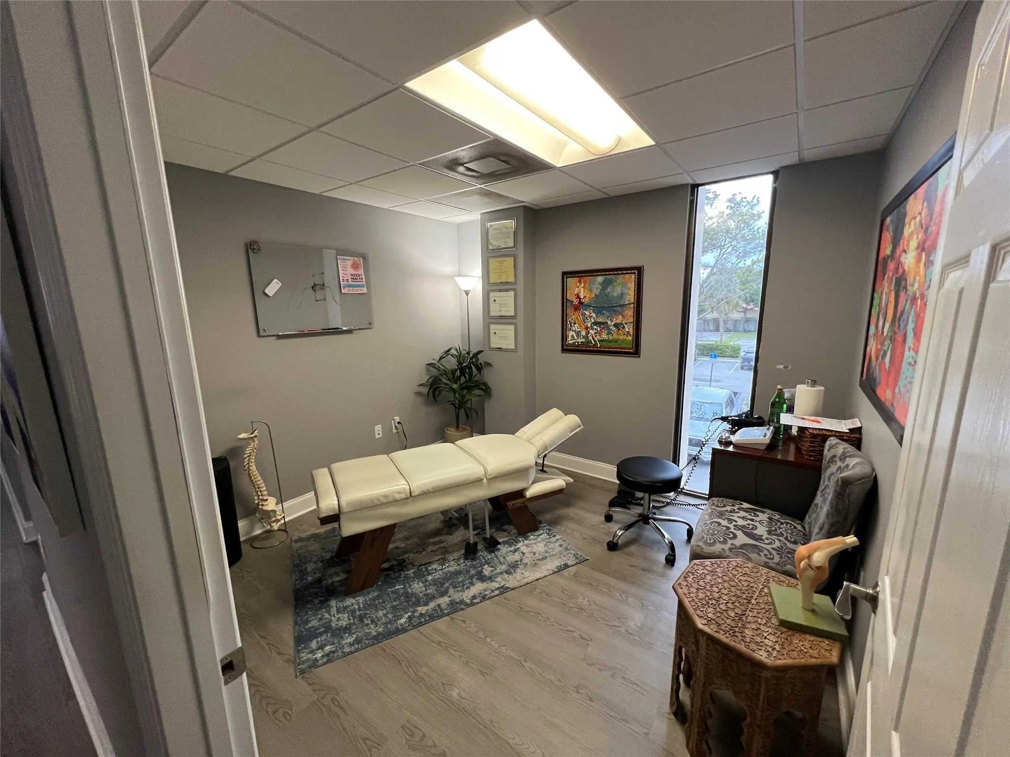 5353 N Federal Hwy, #220