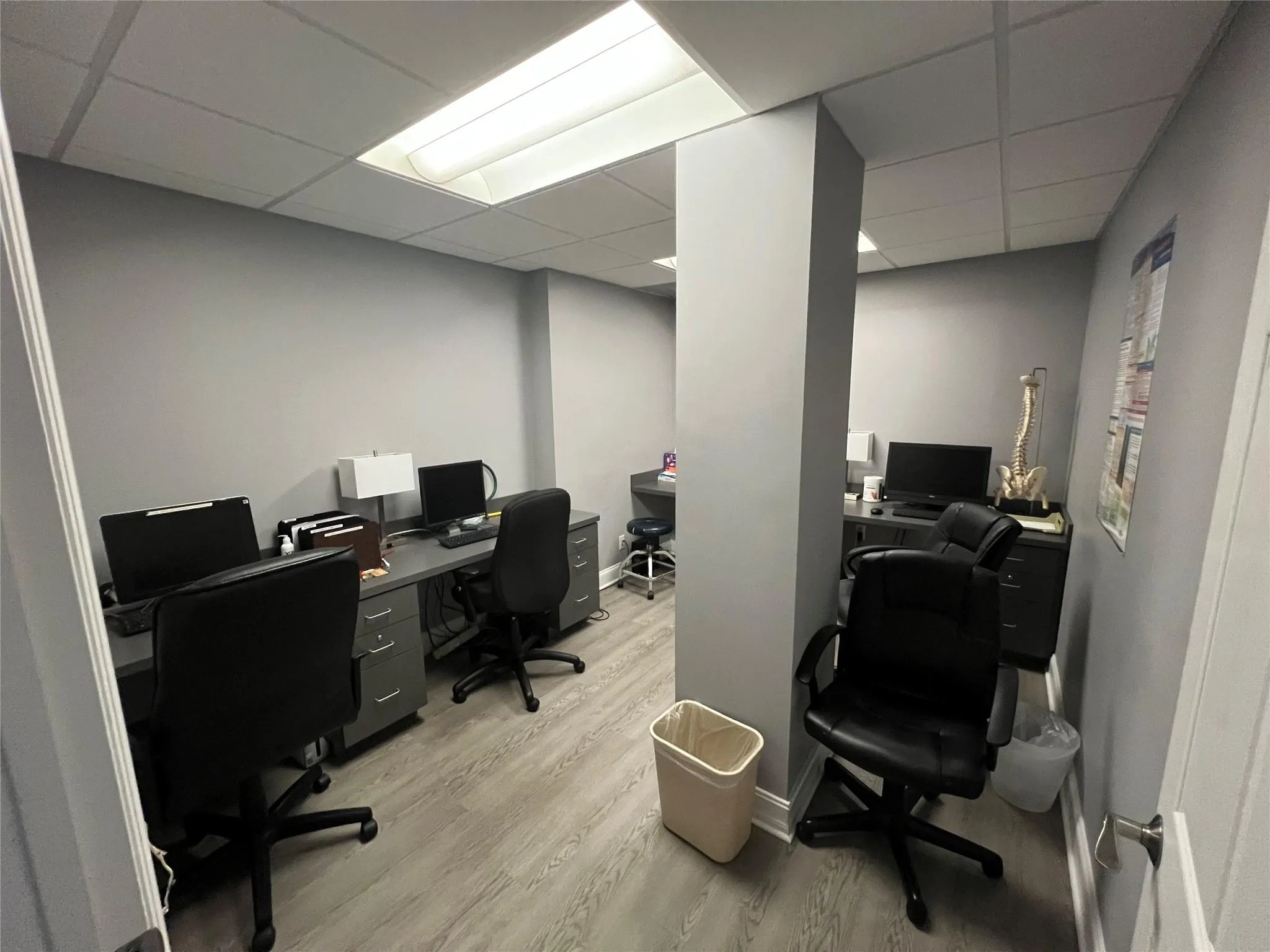 5353 N Federal Hwy, #220