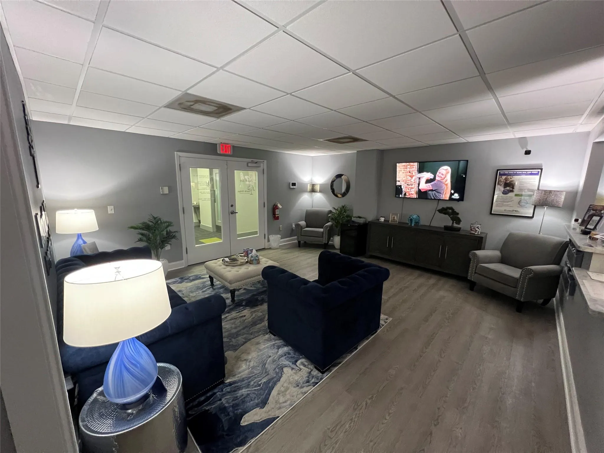 5353 N Federal Hwy, #220