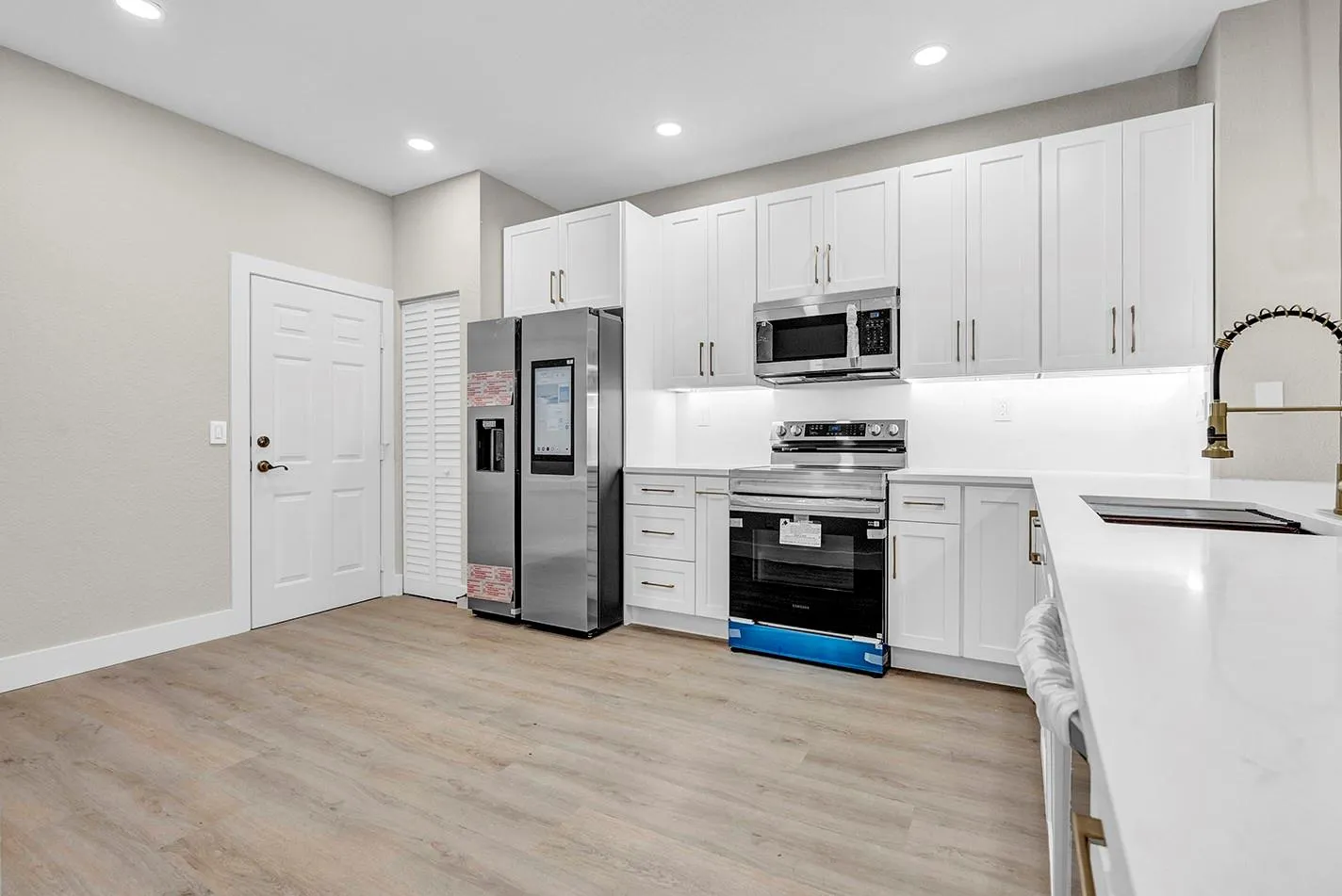 6366 Longboat Lane, #G104