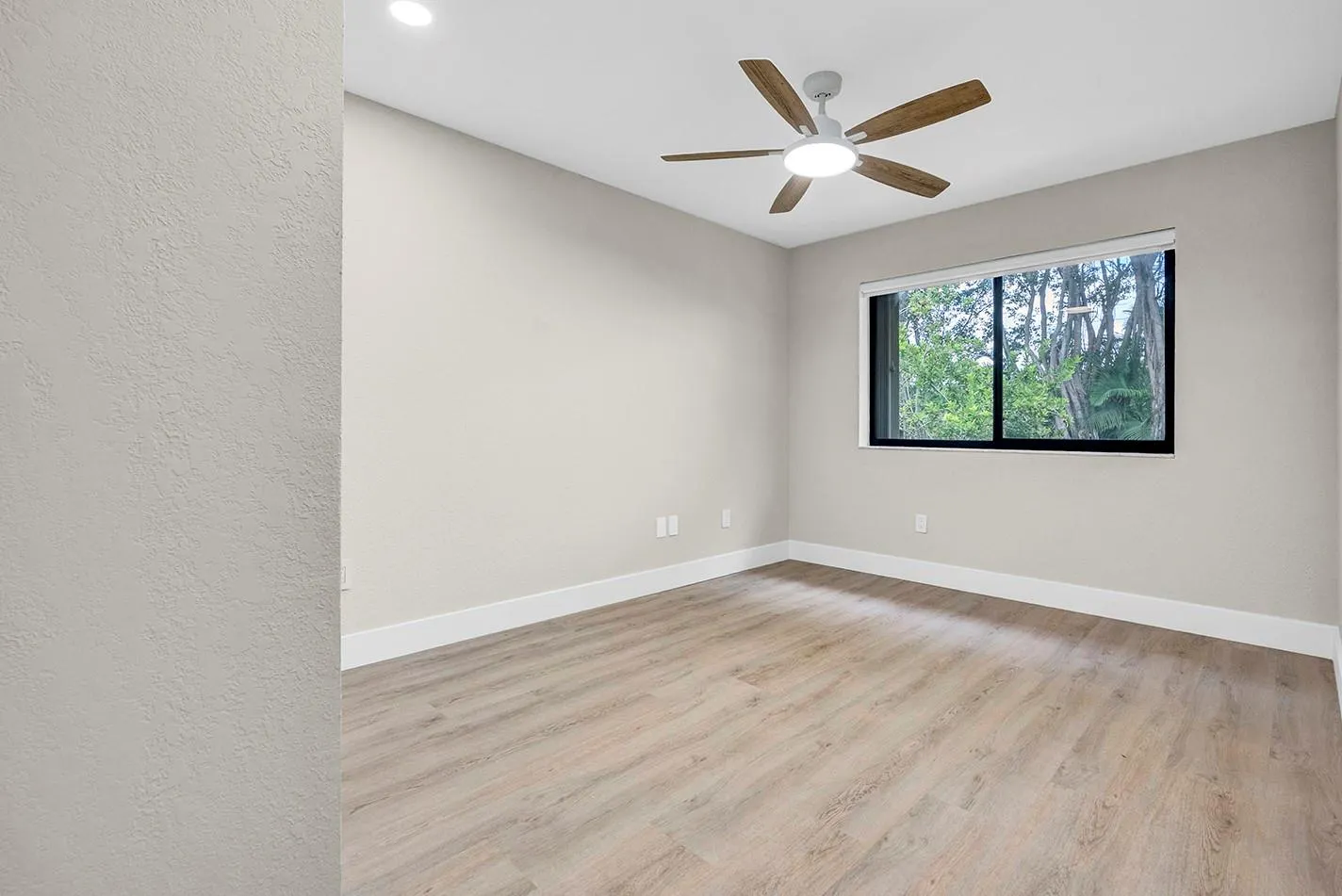6366 Longboat Lane, #G104