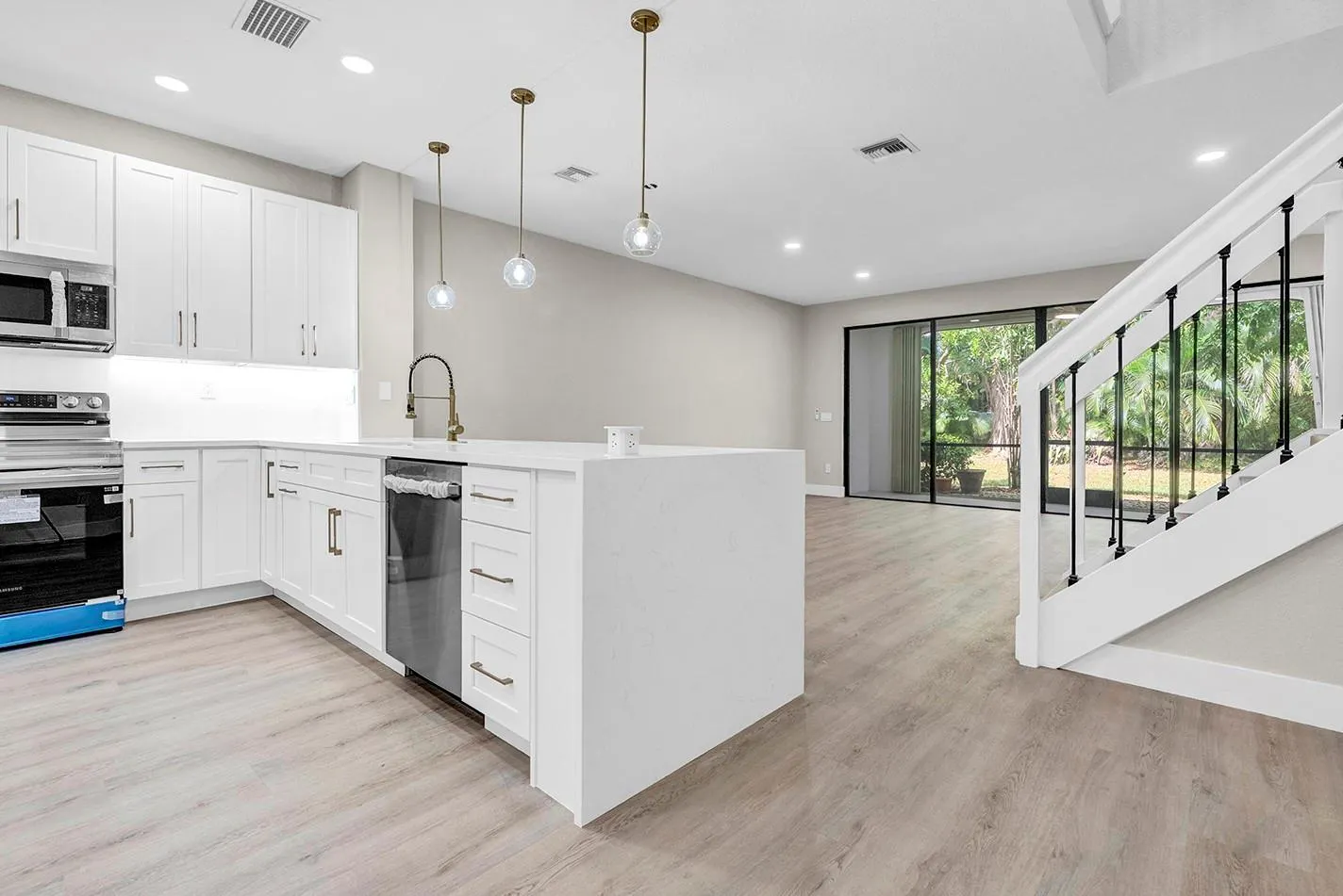 6366 Longboat Lane, #G104