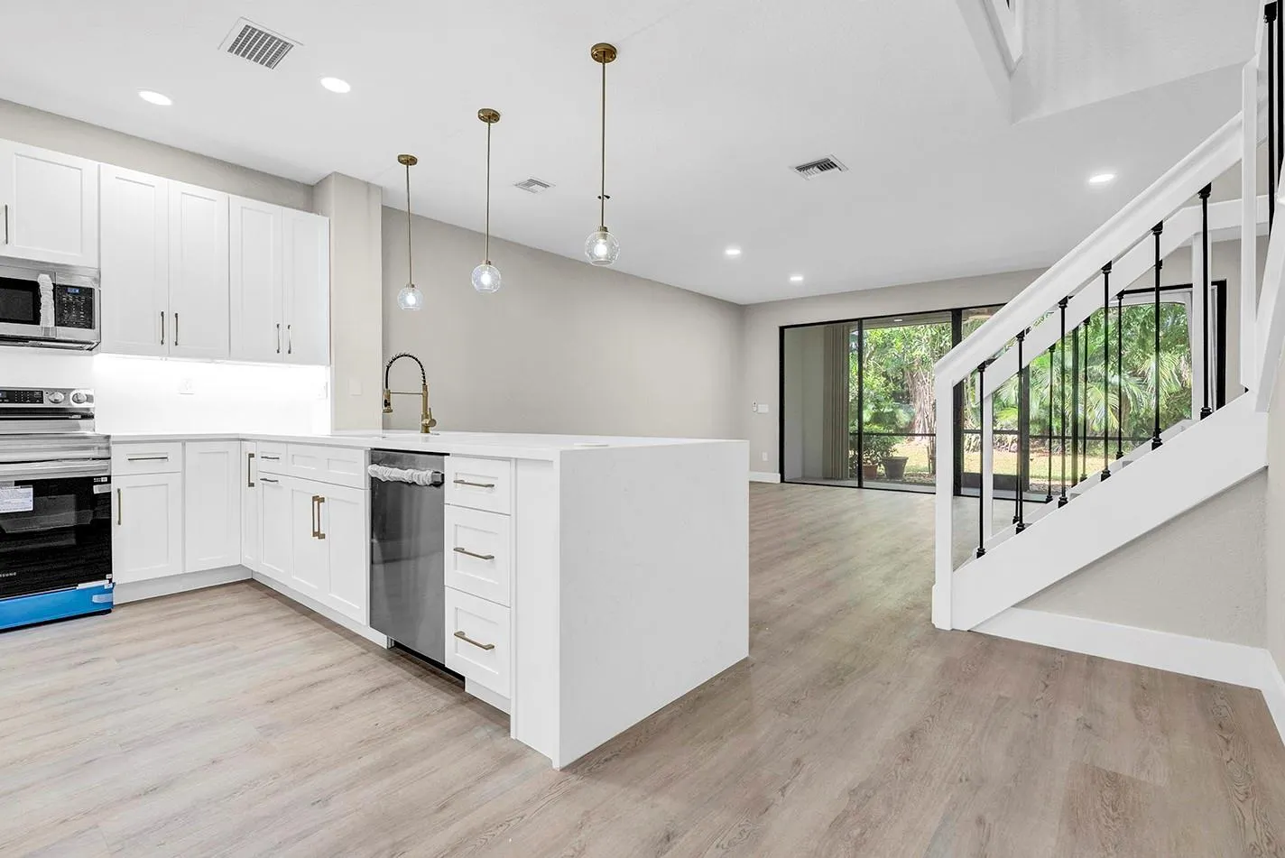 6366 Longboat Lane, #G104