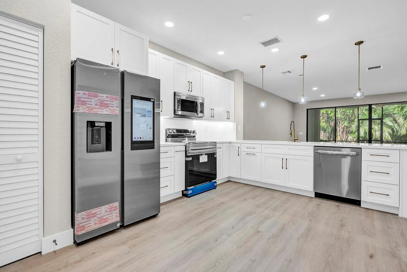 6366 Longboat Lane, #G104