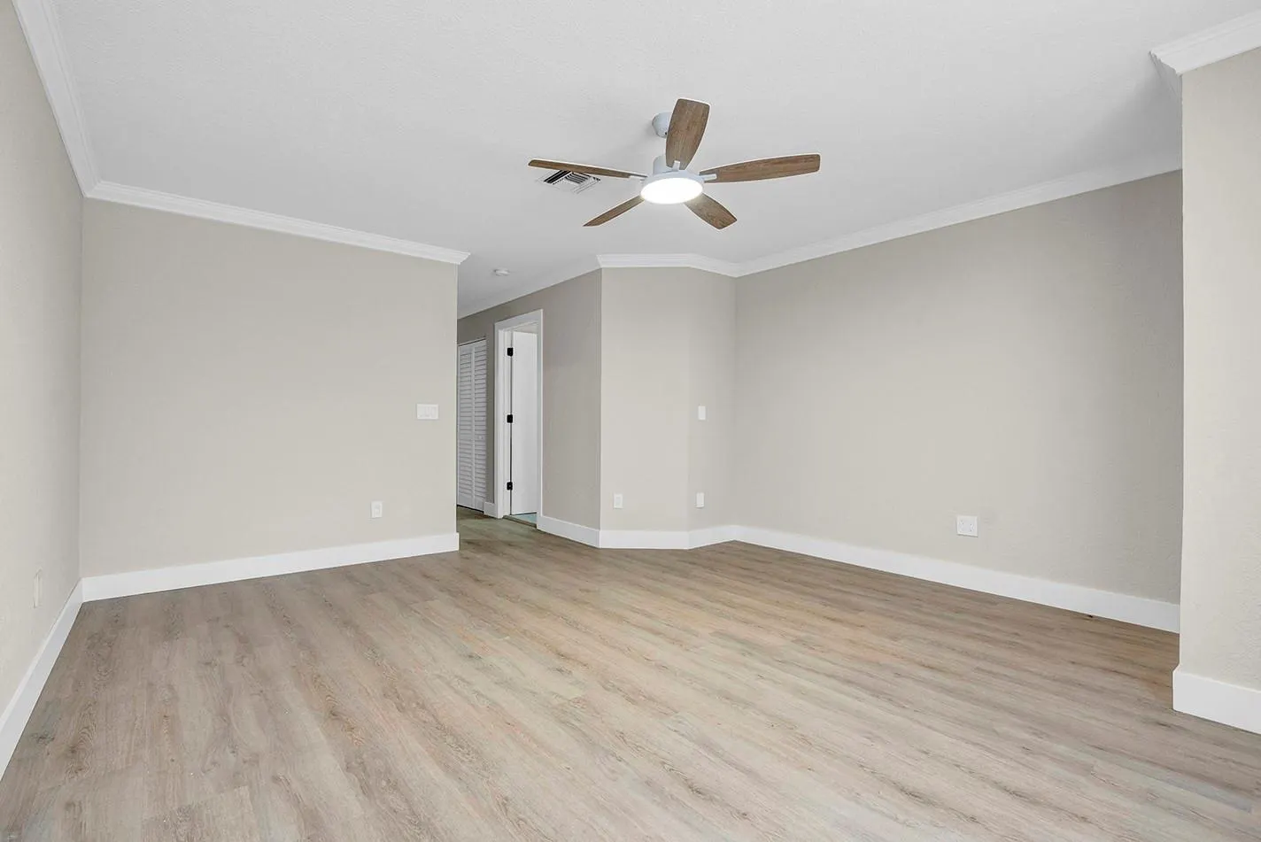 6366 Longboat Lane, #G104