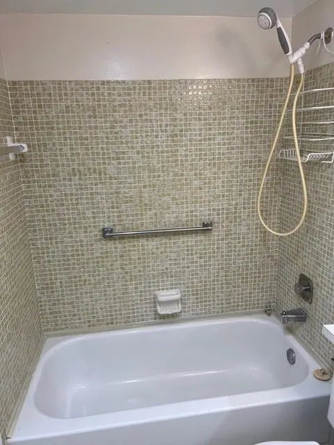 166 Newport K, #166