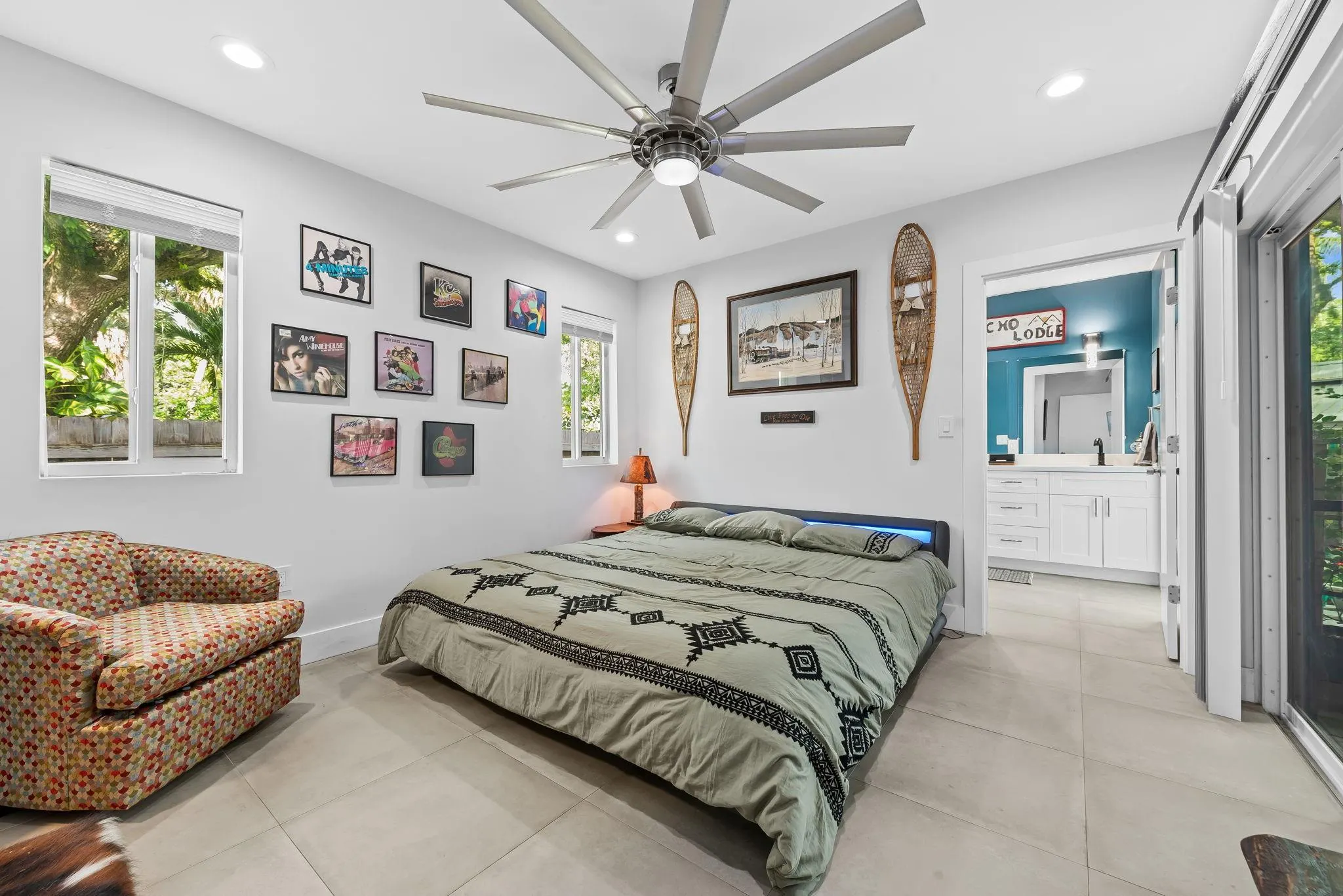 1543 SW 32nd St