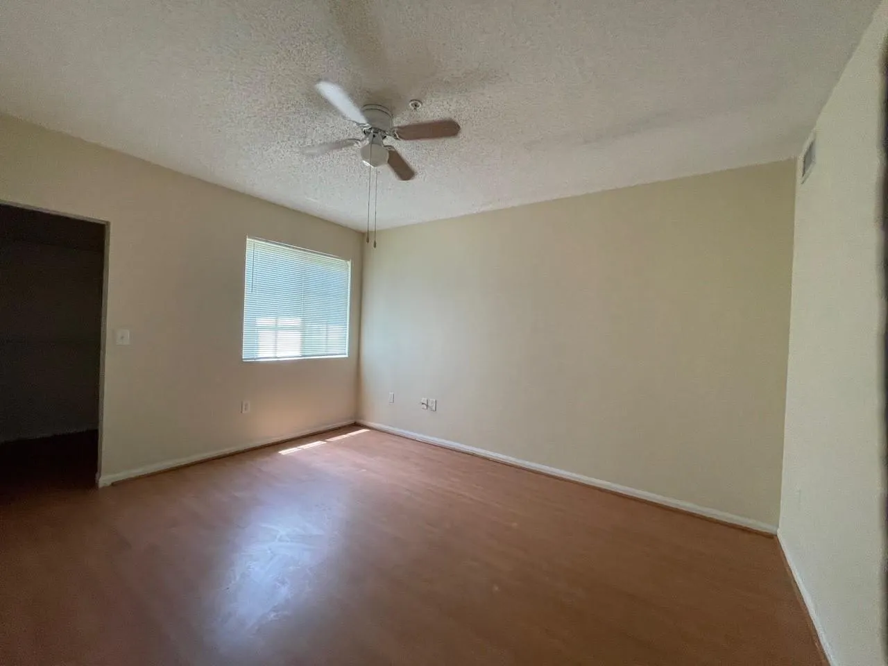 7970 N NOB HILL RD, #304