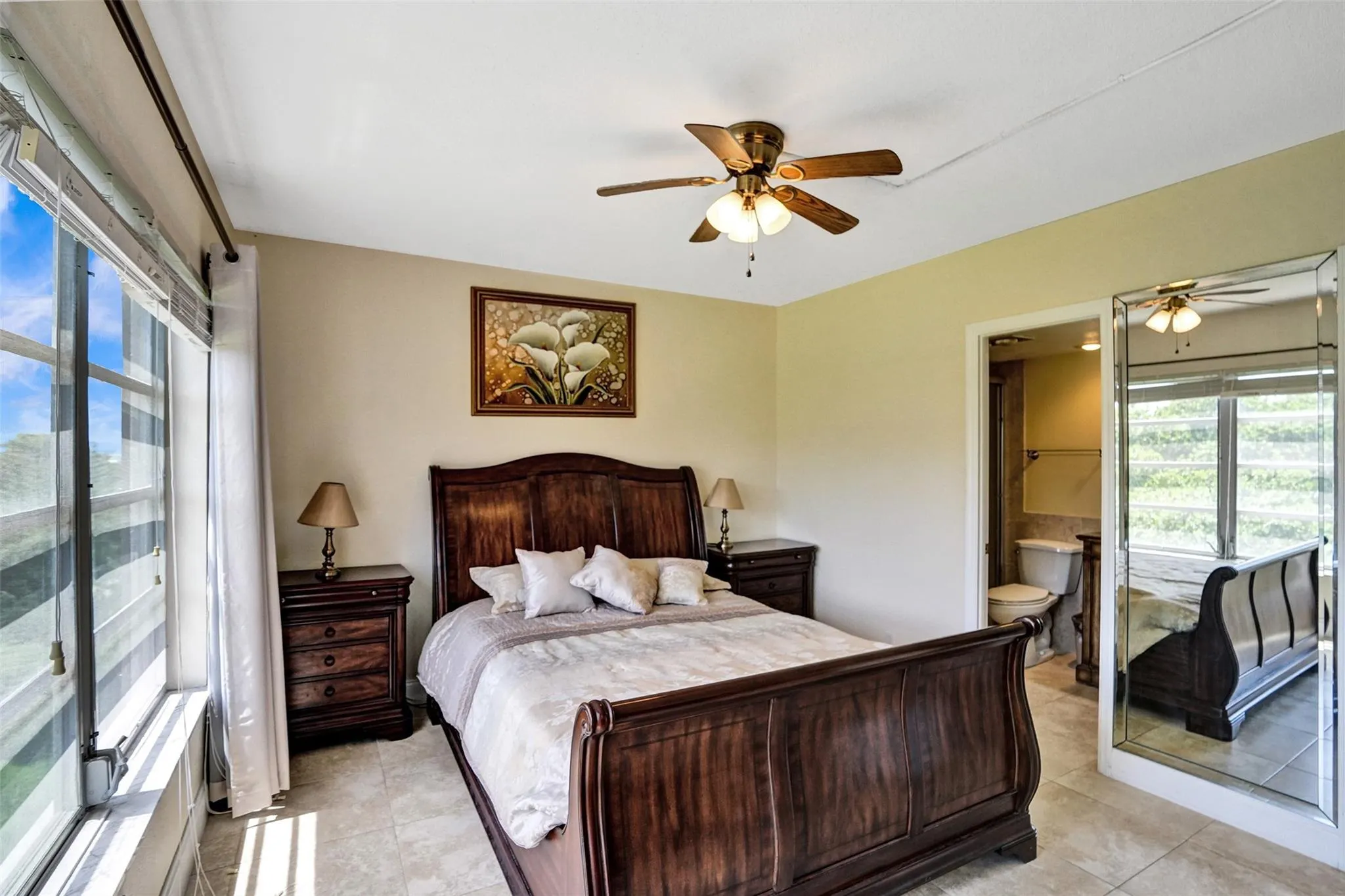3250 N Palm Aire Dr, #607