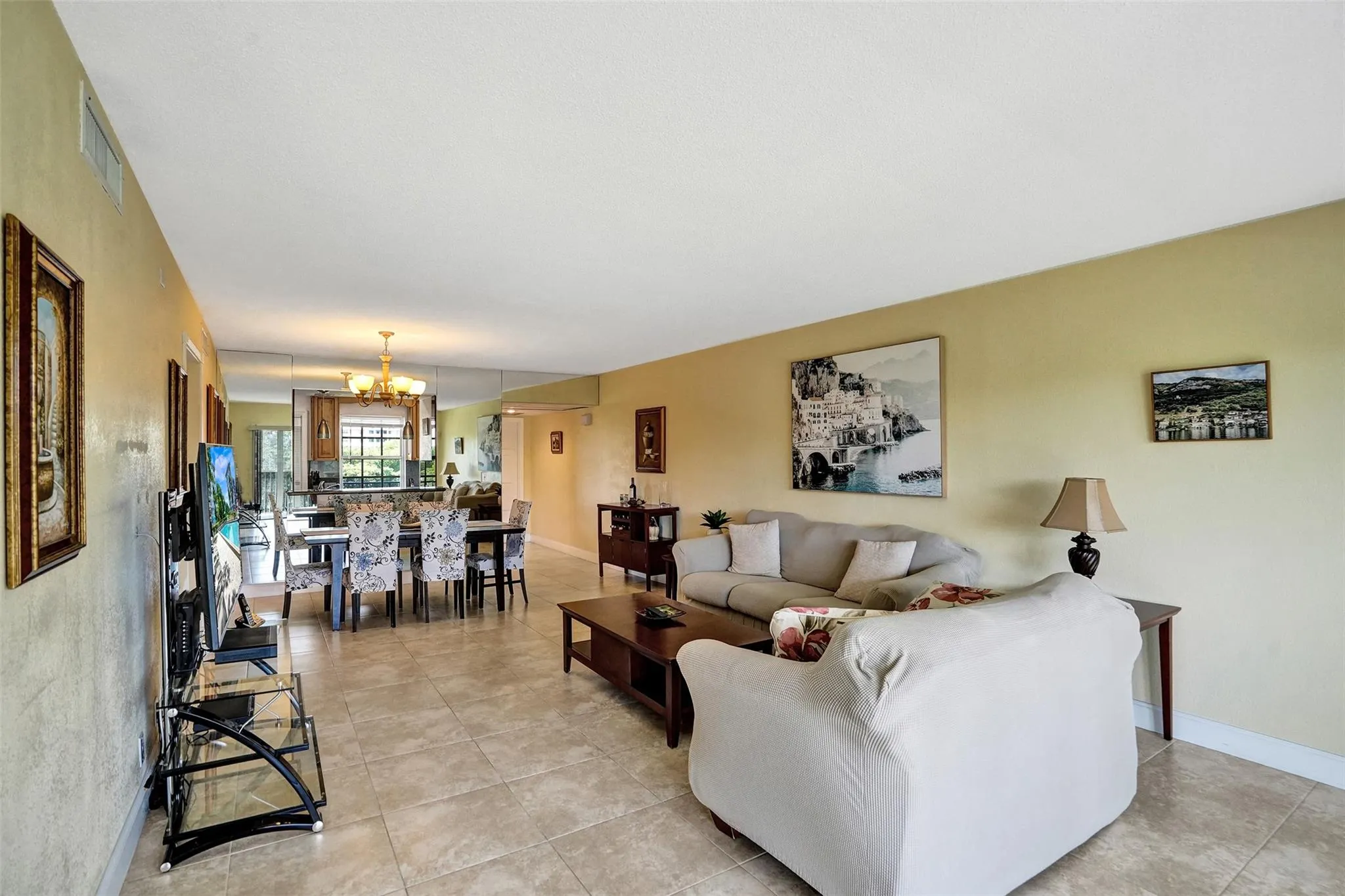 3250 N Palm Aire Dr, #607