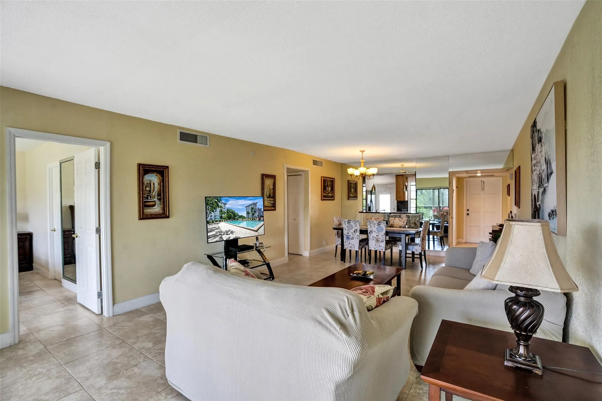 3250 N Palm Aire Dr, #607