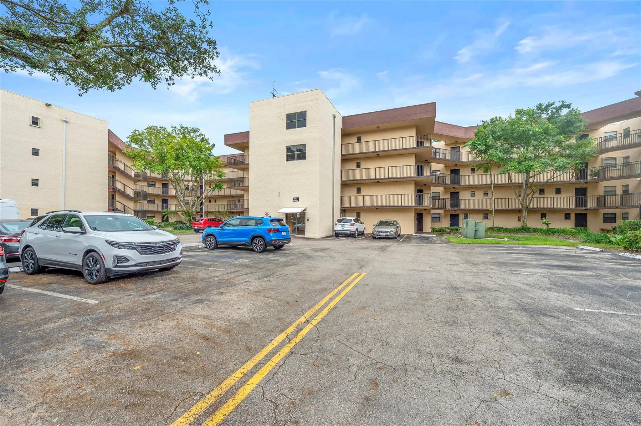 6755 W Broward Blvd, #309