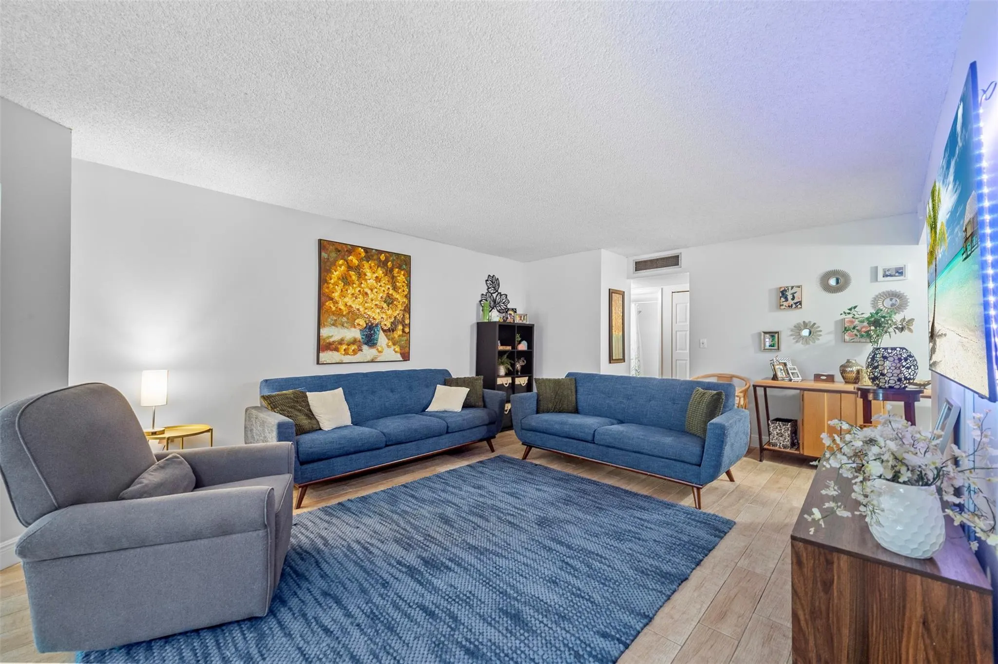 6755 W Broward Blvd, #309