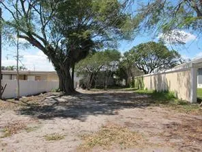 165 NW 17th Avenue