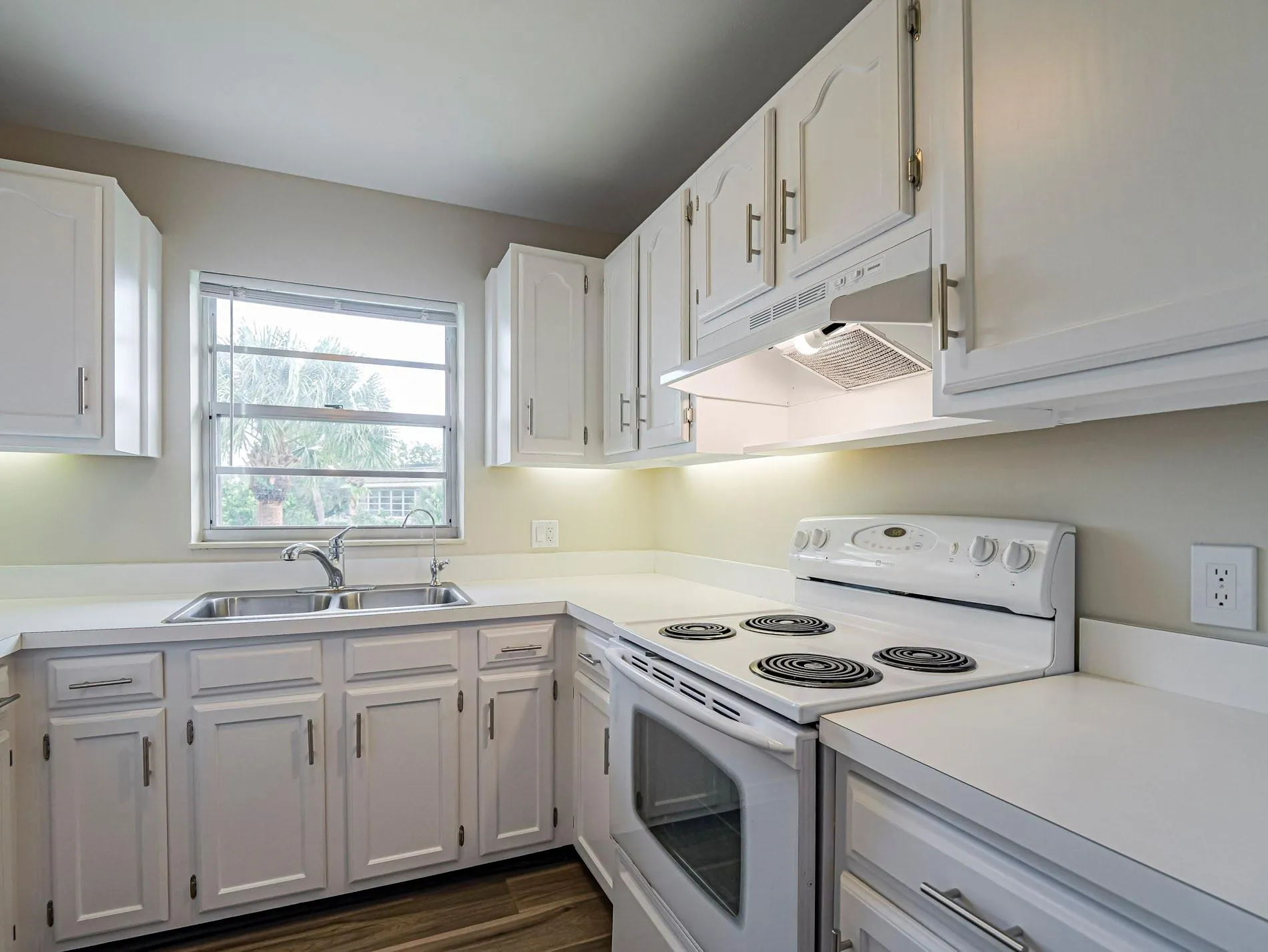 6 Vista Gardens Trl, #201