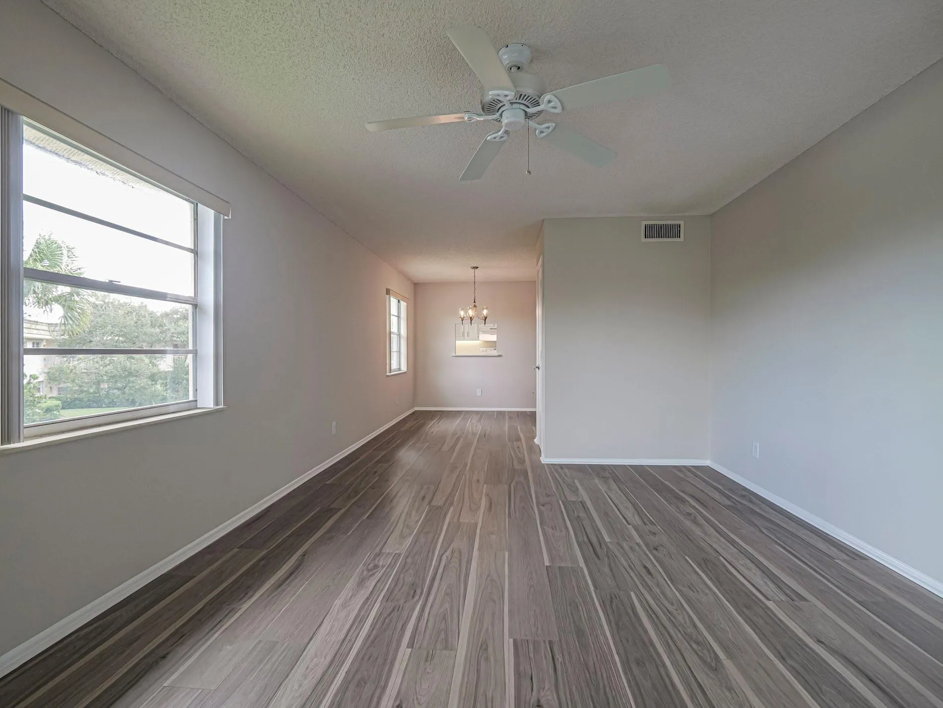 6 Vista Gardens Trl, #201