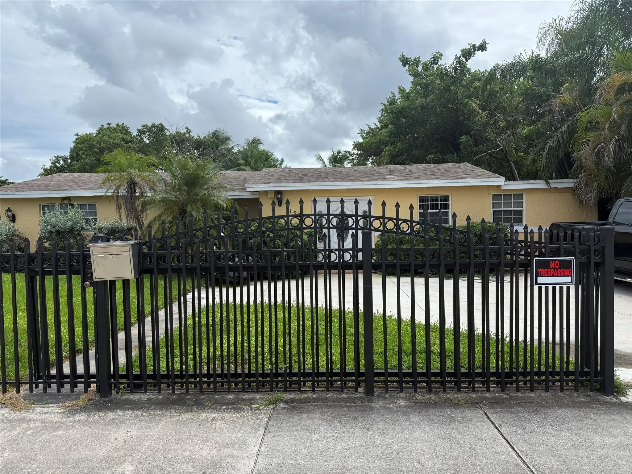 1270 NW 111th St
