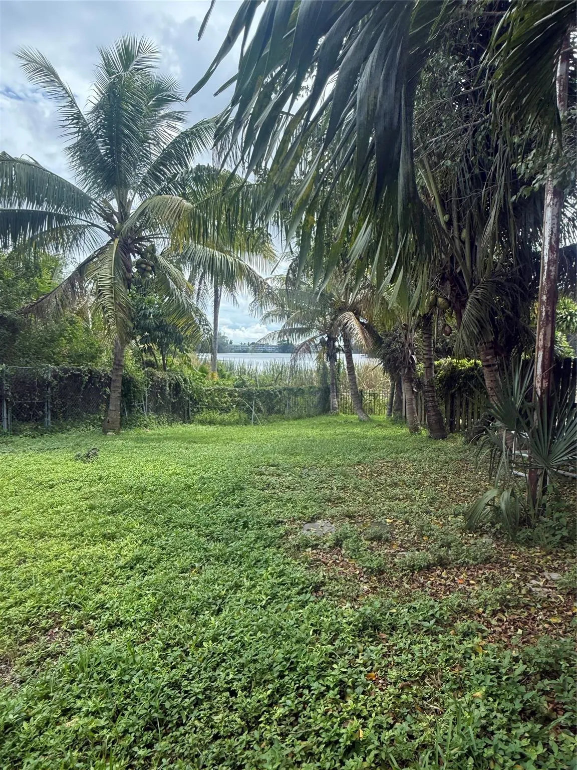 1270 NW 111th St