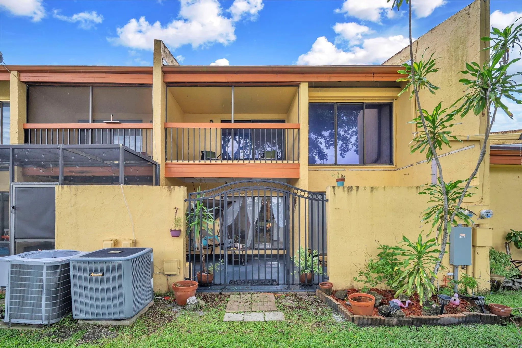 1550 NW 93rd Ave, #297