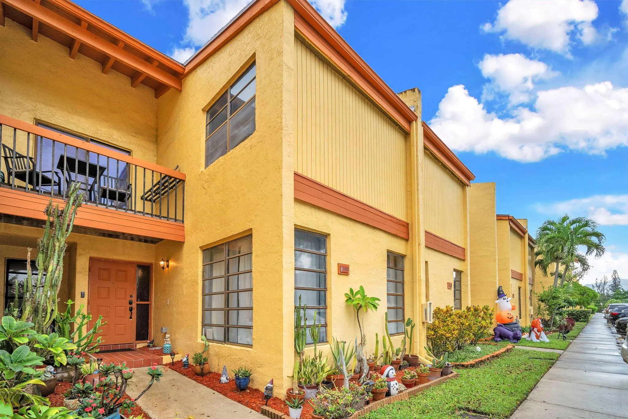 1550 NW 93rd Ave, #297