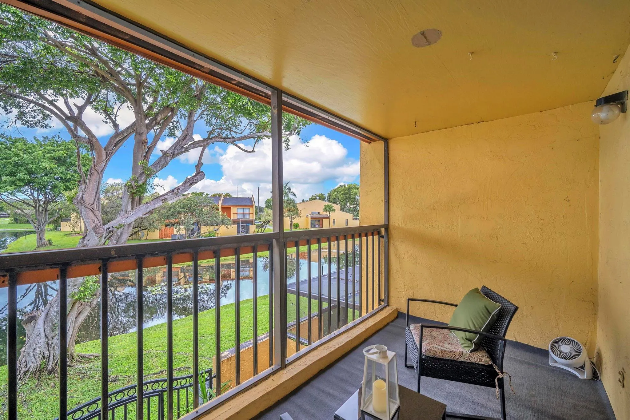 1550 NW 93rd Ave, #297