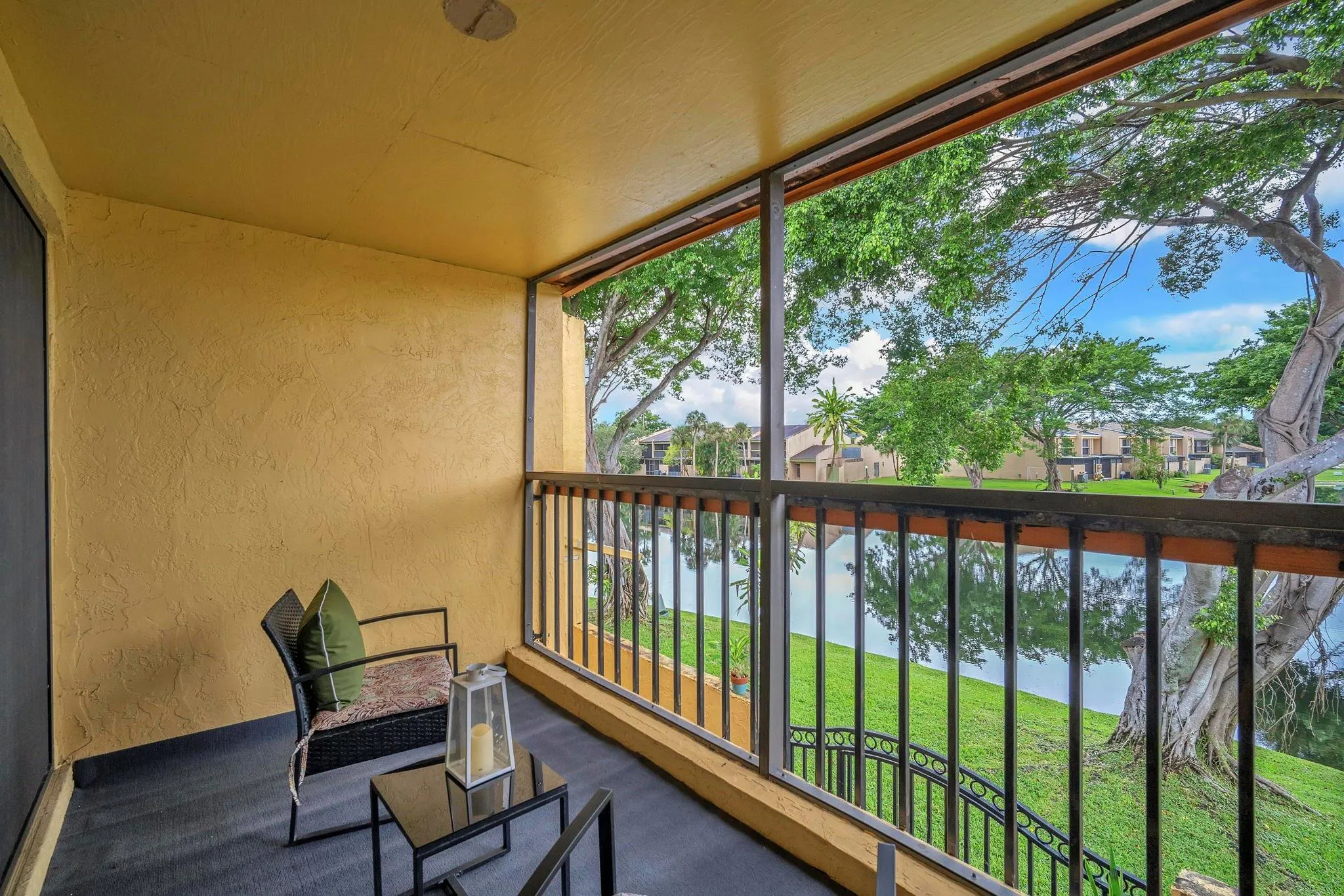 1550 NW 93rd Ave, #297