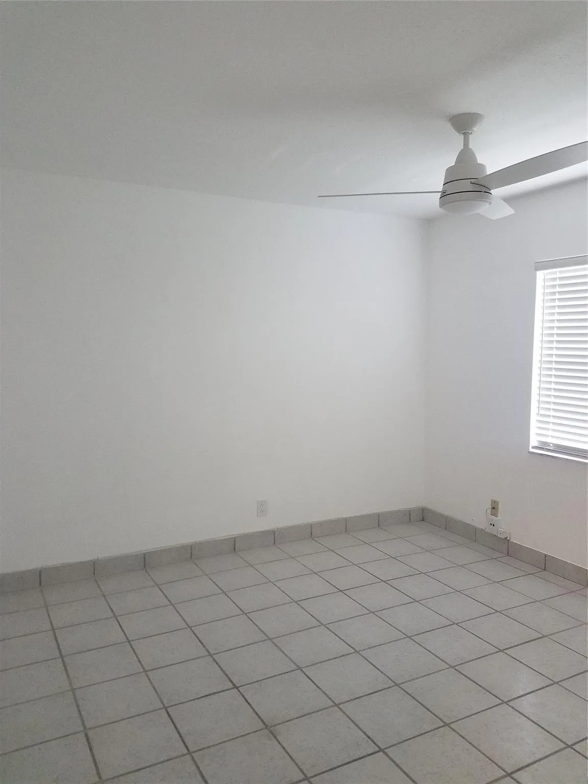 161 SW 15th St