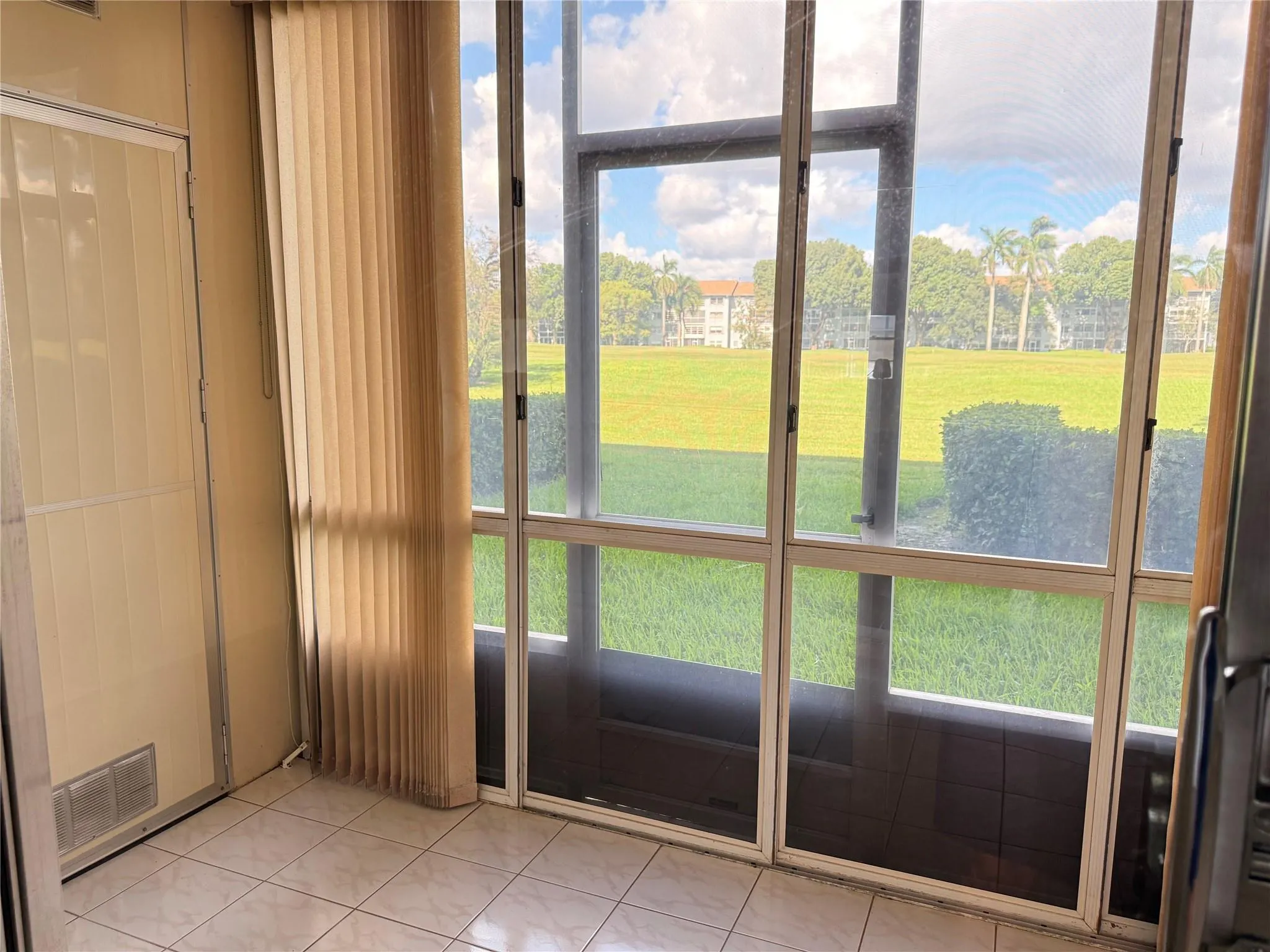 701 SW 128th Ave, #110 F