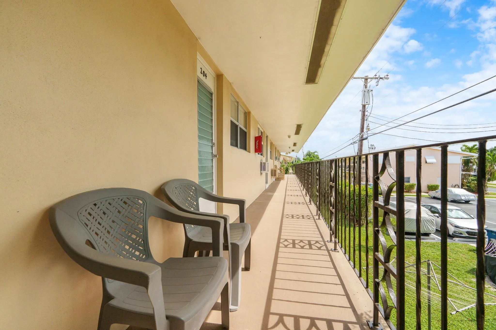 2106 NE 56th Ct, #204