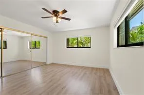 1700 NW 4th Ave