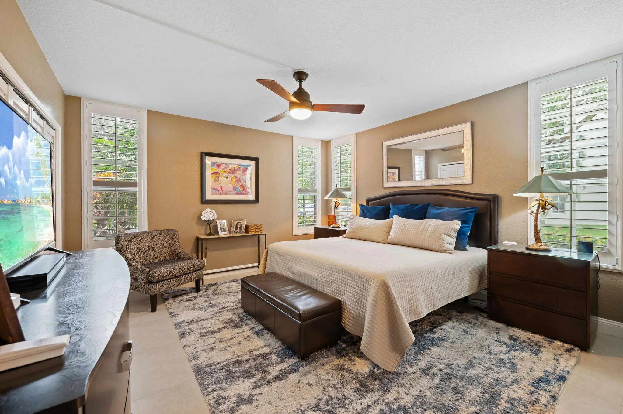 555 Oaks Ln, #112