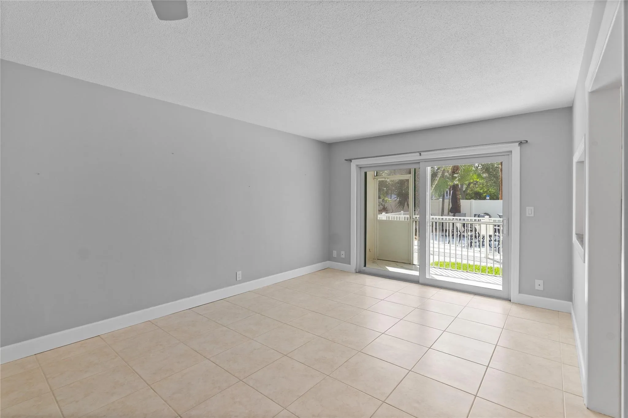 1439 S Ocean Blvd, #108