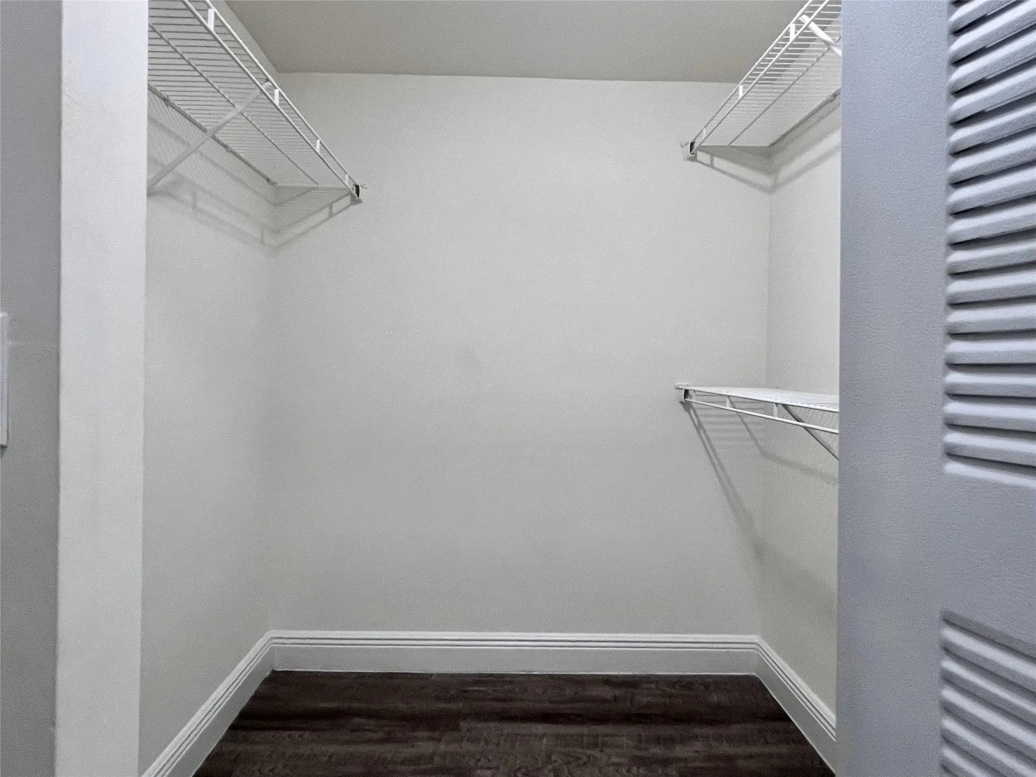 19455 NE 10 Ave, #6-327