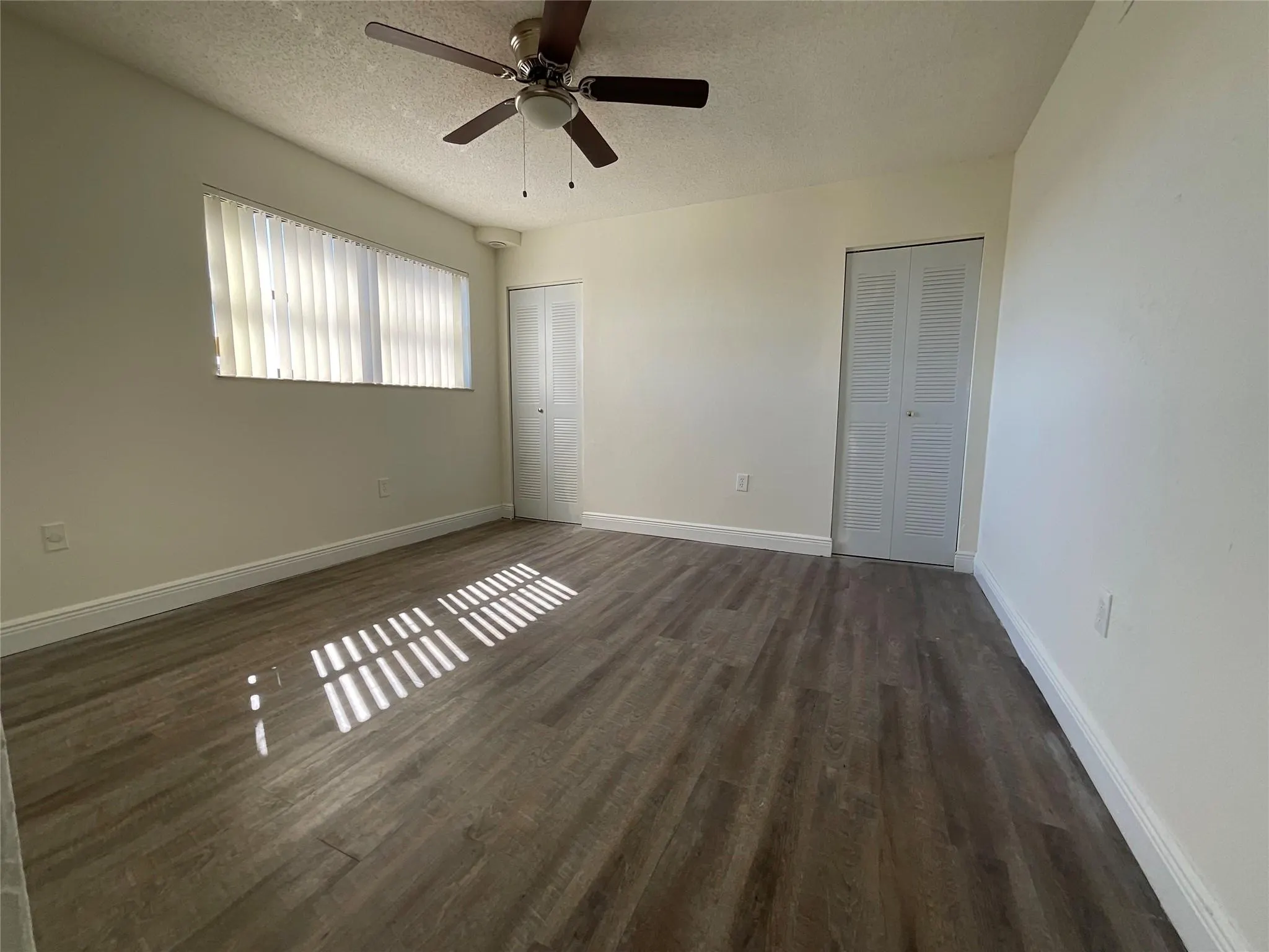 19455 NE 10 Ave, #6-327