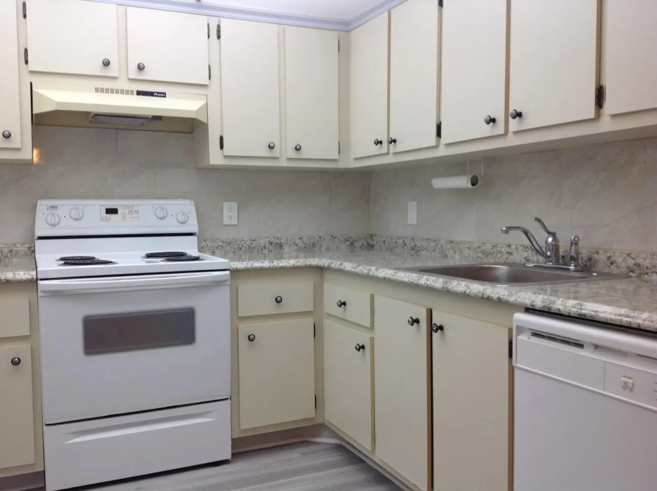 1805 Eleuthera Pt, #J2