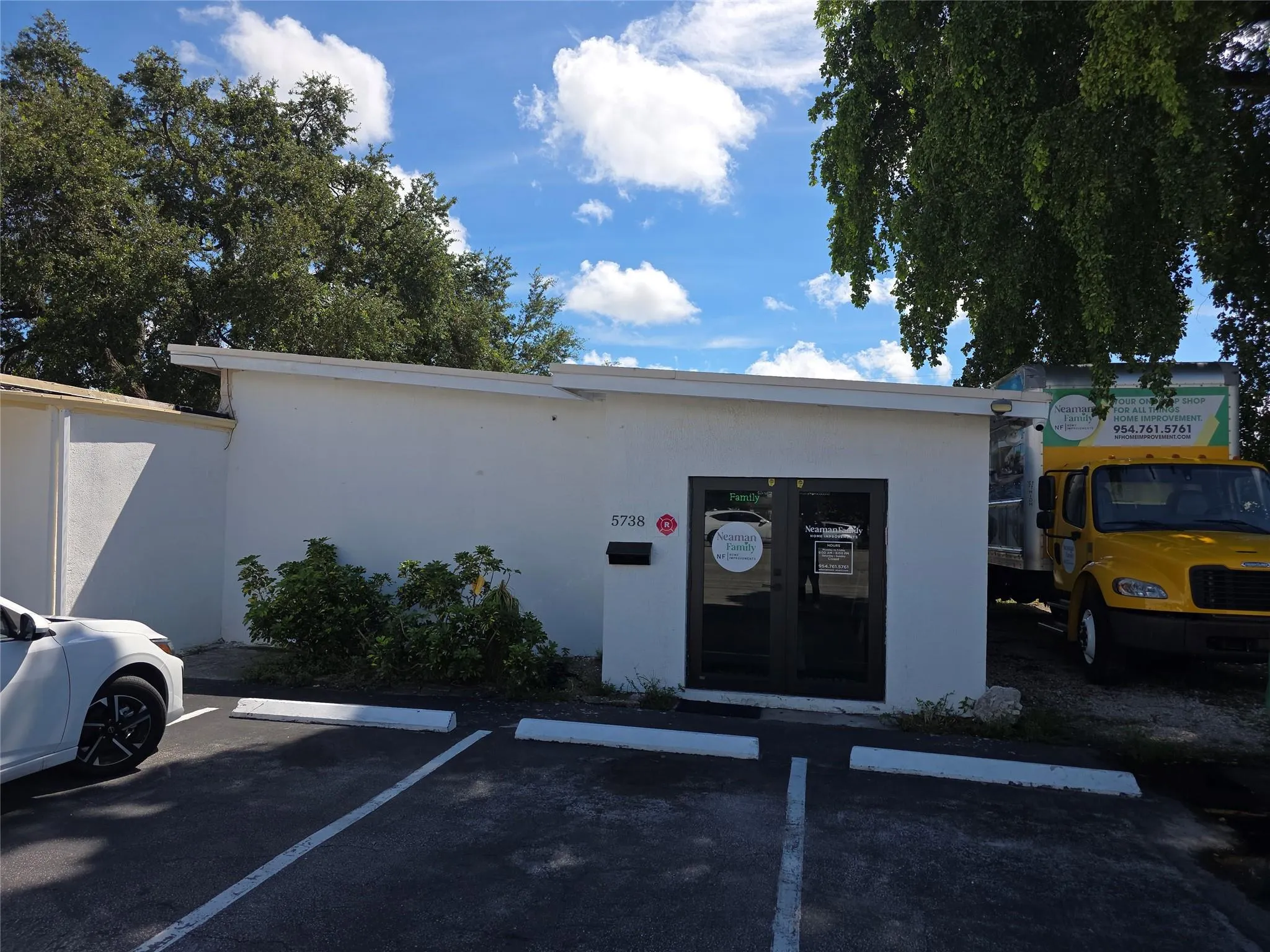 5738 W Hallandale Beach Blvd