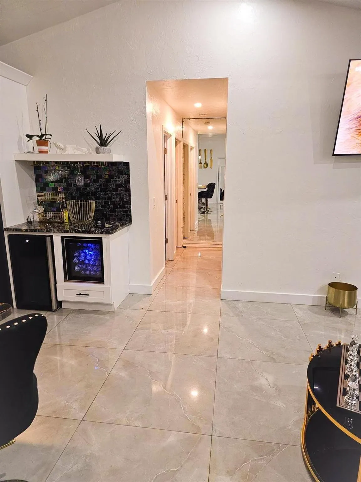 3770 SW 25th Ave
