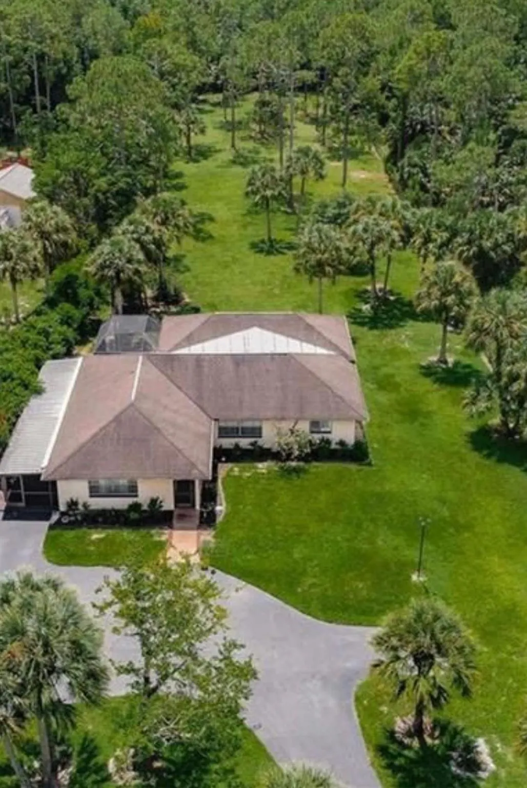 3770 SW 25th Ave