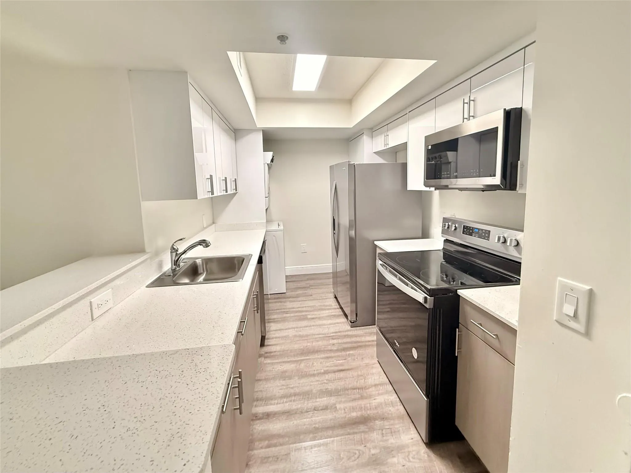 18335 NW 68 Ave, #255-201