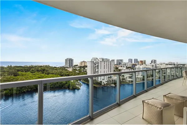 920 INTRACOASTAL DR, #1502