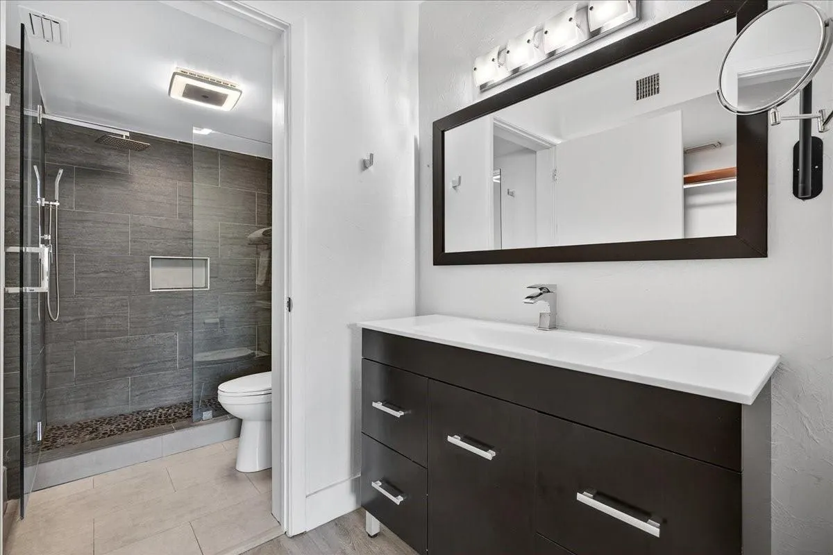 2908 S CARAMBOLA CIRCLE, #301
